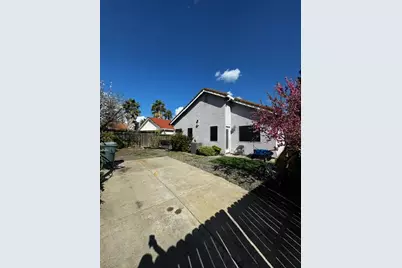 8098 Langham Way, Sacramento, CA 95829 - Photo 9