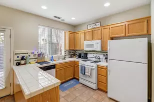 840 27th St, Sacramento, CA 95816 - Photo 19