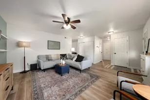 5417 Edgerly Way, Carmichael, CA 95608 - Photo 11