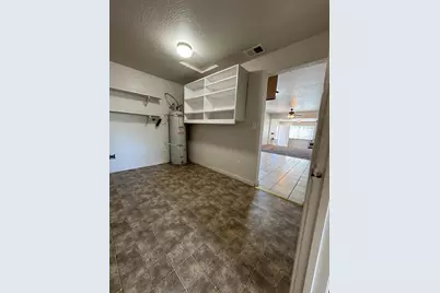 205 Orchard Avenue, Modesto, CA 95354 - Photo 17