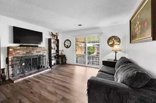 13 Miramonte Dr, Woodland, CA 95695 - Photo 5