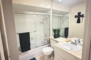 3768 W Benjamin Holt Dr, Stockton, CA 95219 - Photo 23