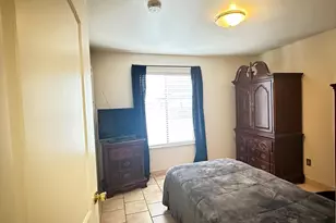 3768 W Benjamin Holt Dr, Stockton, CA 95219 - Photo 17