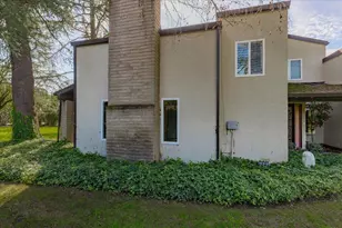 4826 Garden Homes Pl, Elk Grove, CA 95758 - Photo 49