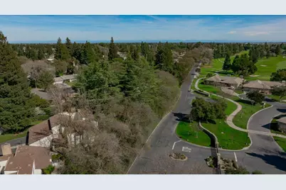4826 Garden Homes Place, Elk Grove, CA 95758 - Photo 55