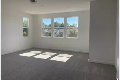 8480 Cottonseed Way, Elk Grove, CA 95624 - Photo 5