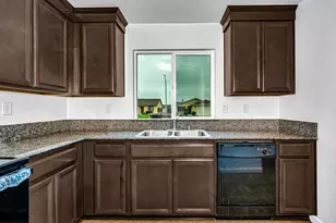 756 Marcelina Ct, Merced, CA 95341 - Photo 7