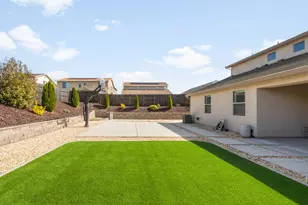 2823 Broken Bit Ln, Rocklin, CA 95765 - Photo 35