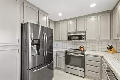 7928 Amalfi Way, Fair Oaks, CA 95628 - Photo 17