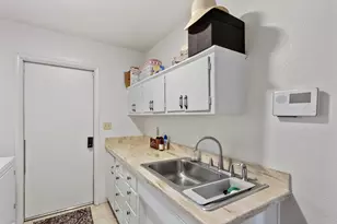 7928 Amalfi Way, Fair Oaks, CA 95628 - Photo 35