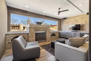 2011 Vizcaya Walk, Sacramento, CA 95818 - Photo 27