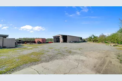 6613 Woodland Avenue, Modesto, CA 95358 - Photo 35