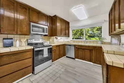 1900 Flowers Street, Sacramento, CA 95825 - Photo 15