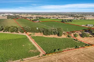 18050 N Tretheway Rd, Lockeford, CA 95237 - Photo 1