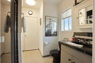 18050 N Tretheway Road, Lockeford, CA 95237 - Photo 33