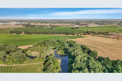 18050 N Tretheway Road, Lockeford, CA 95237 - Photo 7