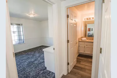 5412 Stanmore Way, Elk Grove, CA 95758 - Photo 15