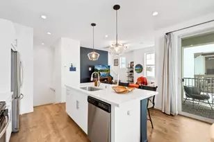 467 Tailoff Ln, Sacramento, CA 95818 - Photo 13