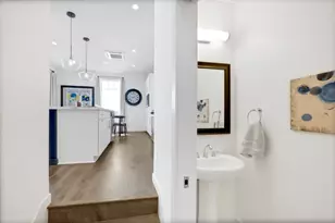 467 Tailoff Ln, Sacramento, CA 95818 - Photo 17