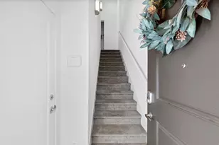 467 Tailoff Ln, Sacramento, CA 95818 - Photo 5