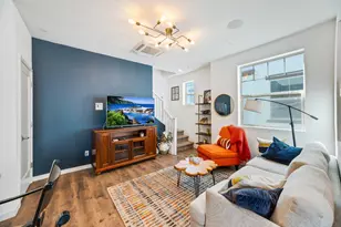 467 Tailoff Ln, Sacramento, CA 95818 - Photo 9