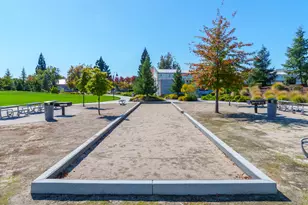 467 Tailoff Ln, Sacramento, CA 95818 - Photo 37