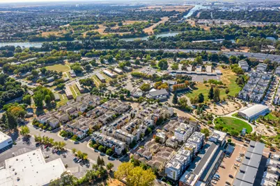 467 Tailoff Lane, Sacramento, CA 95818 - Photo 31