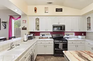 2681 Ponderosa Dr, Lodi, CA 95242 - Photo 17