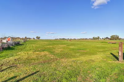 10695 Calvine Road, Sacramento, CA 95830 - Photo 61