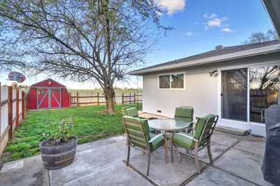 10695 Calvine Road, Sacramento, CA 95830 - Photo 35