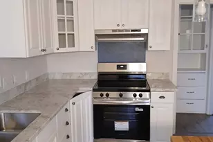 2583 Reservoir Ln, Redding, CA 96002 - Photo 3