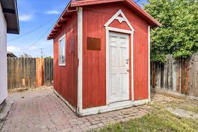 2020 Aspen Street, Selma, CA 93662 - Photo 31