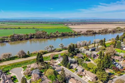 9 Waters Cove Court, Sacramento, CA 95831 - Photo 61