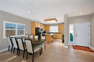 9 Waters Cove Ct, Sacramento, CA 95831 - Photo 9