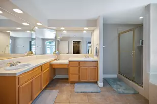 9 Waters Cove Ct, Sacramento, CA 95831 - Photo 41