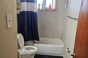 2856 Poquita St, Sacramento, CA 95815 - Photo 9