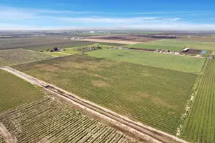 4923 W Acampo Rd, Lodi, CA 95242 - Photo 1