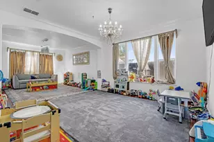 1828 Tuscan Grove Cir, Roseville, CA 95747 - Photo 13