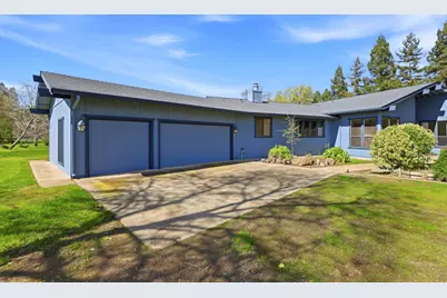 10400 Siefker Court, Elk Grove, CA 95624 - Photo 11