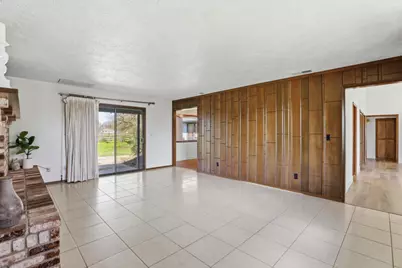 10400 Siefker Court, Elk Grove, CA 95624 - Photo 15