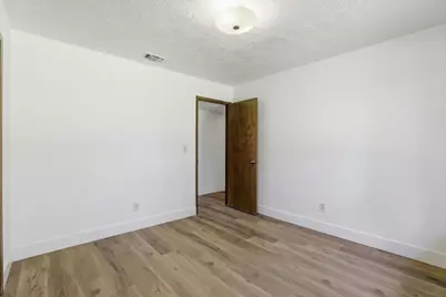 10400 Siefker Court, Elk Grove, CA 95624 - Photo 29