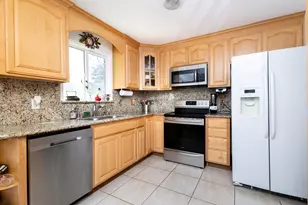 6876 Speckle Way, Sacramento, CA 95842 - Photo 3