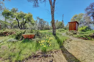 10265 Newtown Rd, Nevada City, CA 95959 - Photo 17