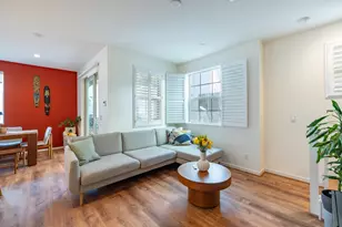 413 Tailoff Ln, Sacramento, CA 95818 - Photo 17