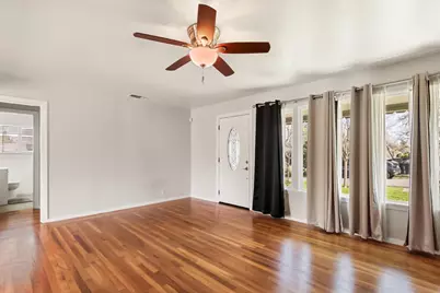 8325 Holly Drive, Citrus Heights, CA 95610 - Photo 19