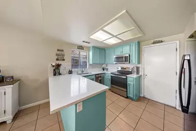 1821 Walpole Drive, Modesto, CA 95358 - Photo 9