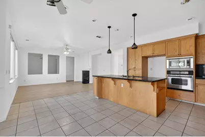 5914 Silveroak Circle, Stockton, CA 95219 - Photo 9