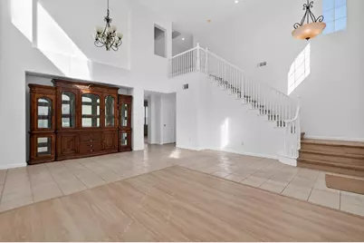 5914 Silveroak Circle, Stockton, CA 95219 - Photo 3