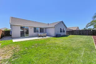 1423 High Noon Dr, Plumas Lake, CA 95961 - Photo 17