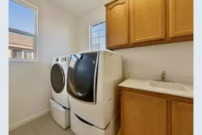 4116 Aragon Way, Rancho Cordova, CA 95742 - Photo 19